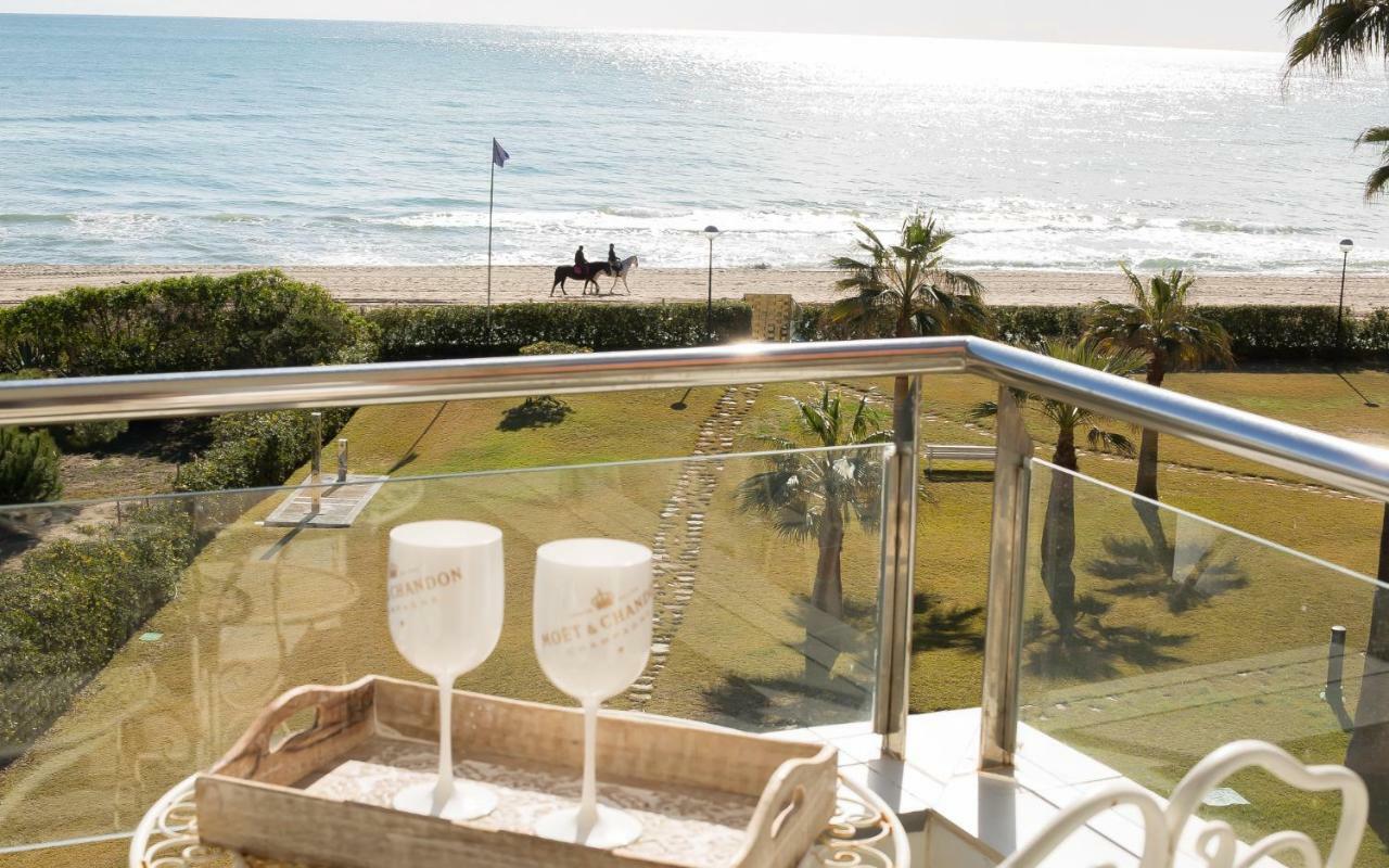 Gava Beach 1St Line Gavà Exterior foto